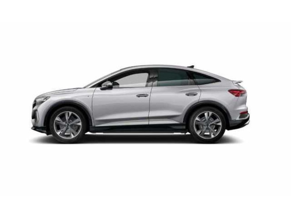 Audi Q4 Sportback nuova a Avellino (3)