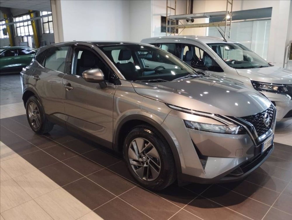 Nissan Qashqai usata a Milano (9)