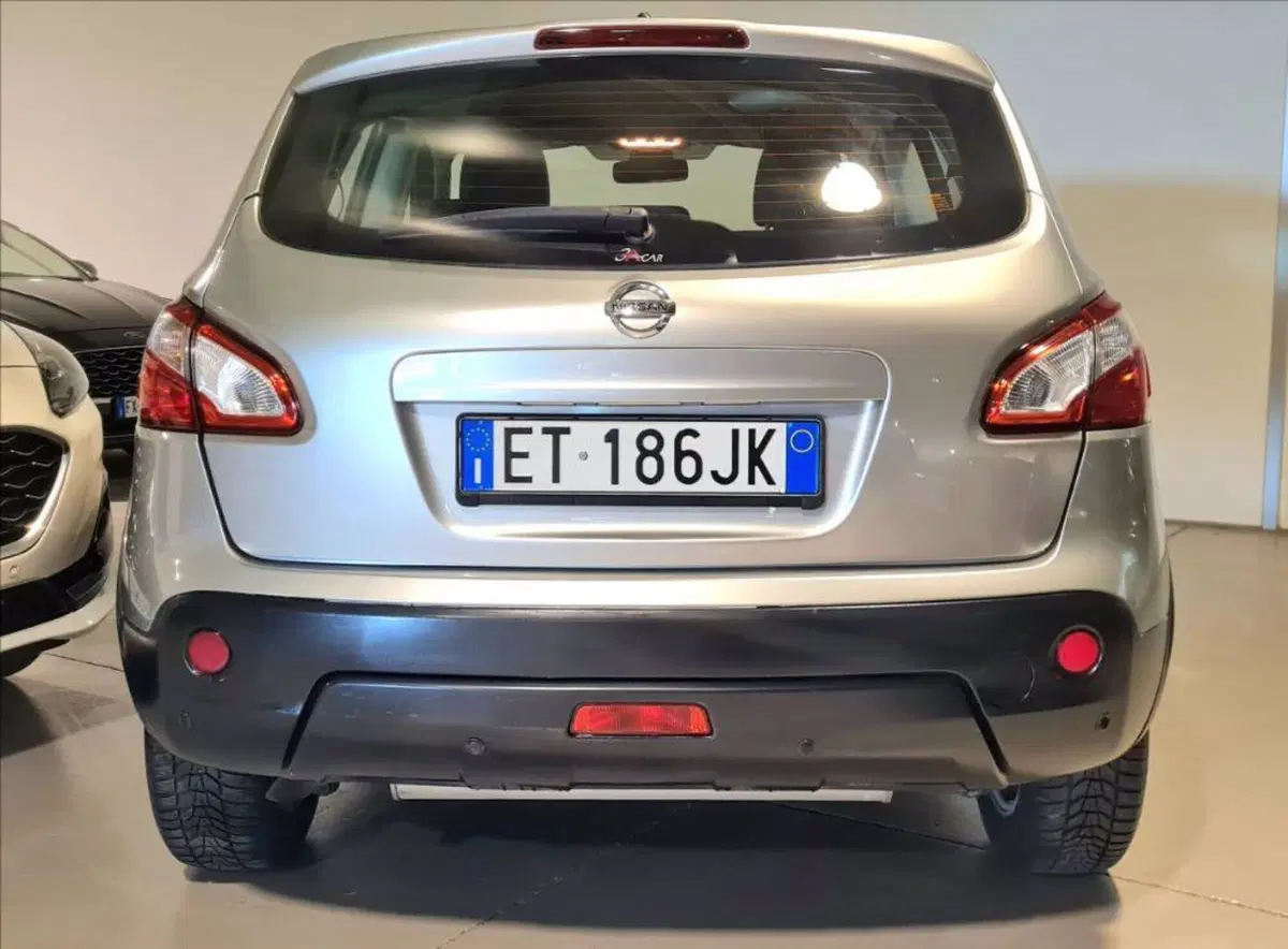 Nissan Qashqai usata a Milano (6)