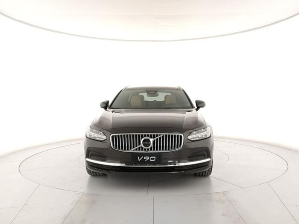 Volvo V90 nuova a Modena (7)