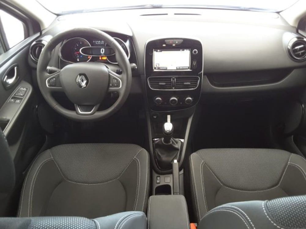 Renault Clio usata a Firenze (9)