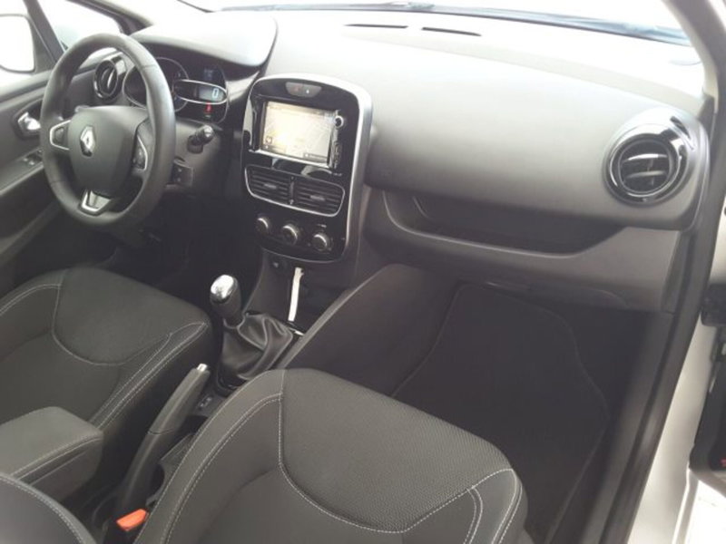 Renault Clio usata a Firenze (10)