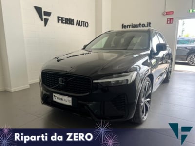 Volvo XC60 2.0 t6 phev Ultra Black Edition awd auto nuova a Tavagnacco