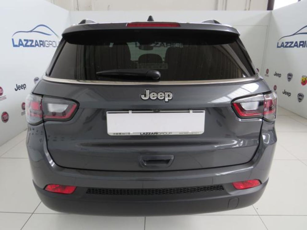 Jeep Compass nuova a Lodi (6)