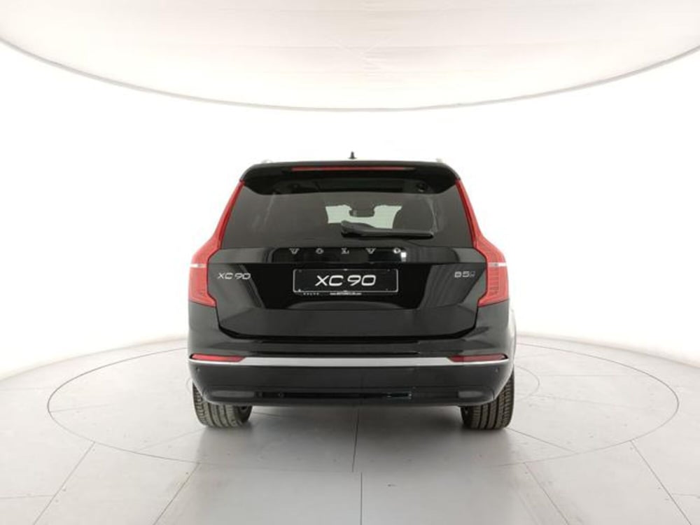 Volvo XC90 nuova a Modena (4)