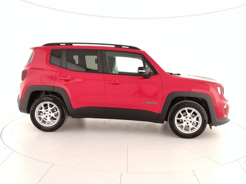 Jeep Renegade nuova a Caserta (7)