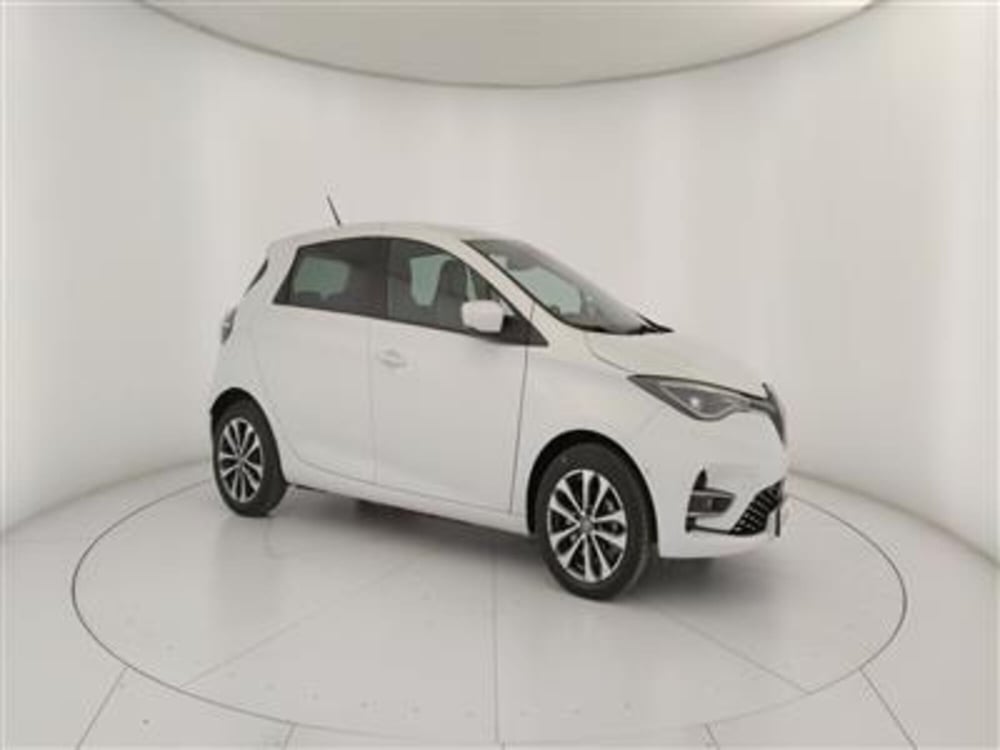 Renault Zoe usata a Bari (10)