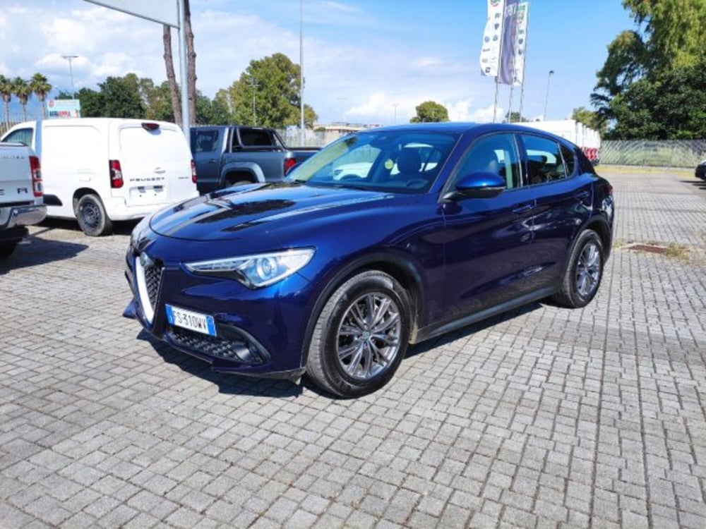Alfa Romeo Stelvio usata a Frosinone (14)