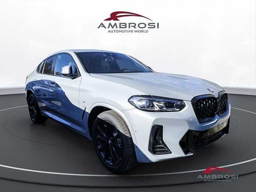 BMW X4 nuova a Viterbo (2)