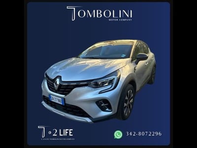 Renault Captur 1.0 tce Techno 90cv del 2023 usata a Civitanova Marche