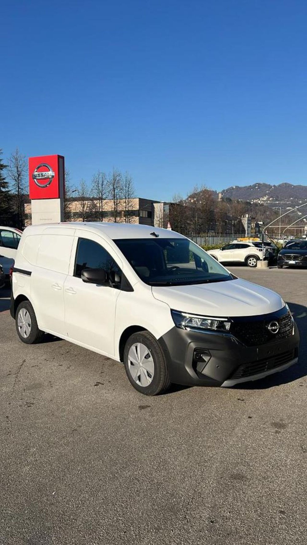 Nissan Townstar nuova a Como (3)