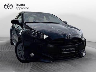 Toyota Yaris 1.0 5 porte Active  del 2023 usata a Torino