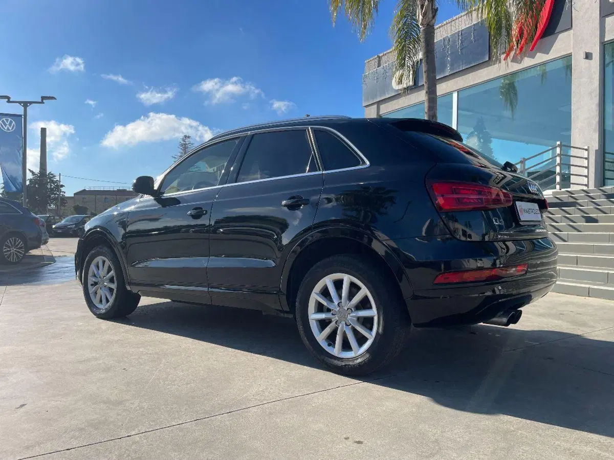 Audi Q3 usata a Lecce (16)