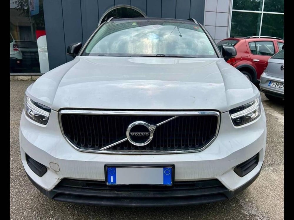 Volvo XC40 usata a Torino (6)