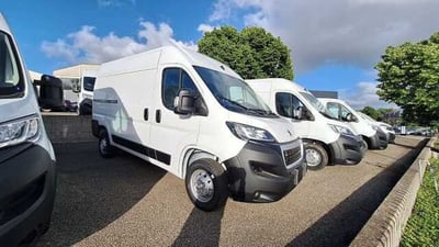 Peugeot Boxer Furgone 435 L2H2 2.2 bluehdi 140cv S&amp;S nuova a Viterbo