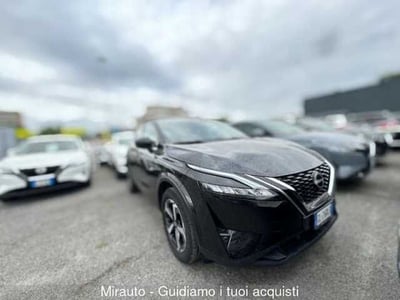 Nissan Qashqai 1.3 mhev N-Connecta 4wd 158cv xtronic del 2022 usata a Roma