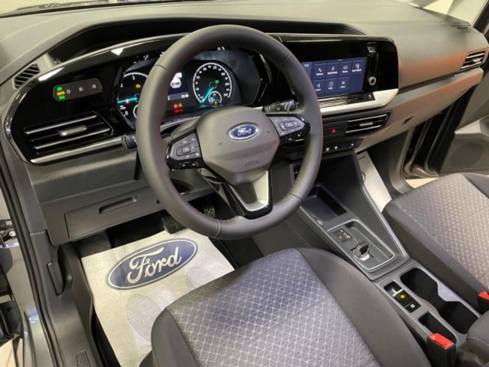 Ford Tourneo Connect nuova a Cuneo (9)