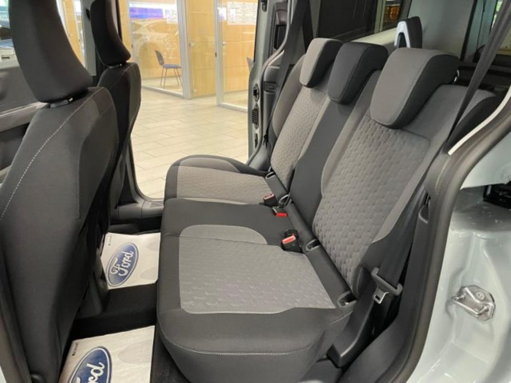 Ford Tourneo Courier nuova a Cuneo (15)