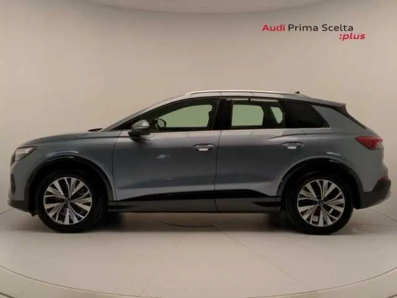 Audi Q4 usata a Avellino (4)