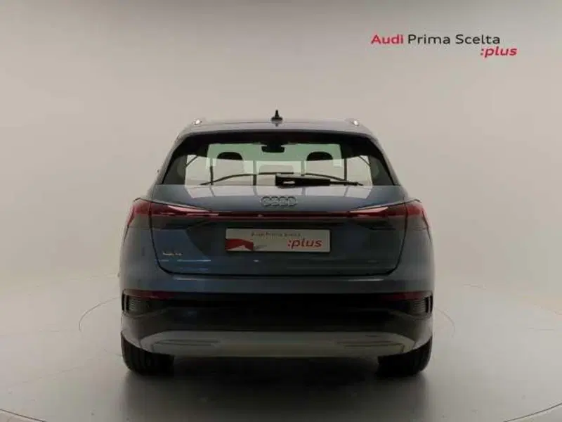 Audi Q4 usata a Avellino (6)