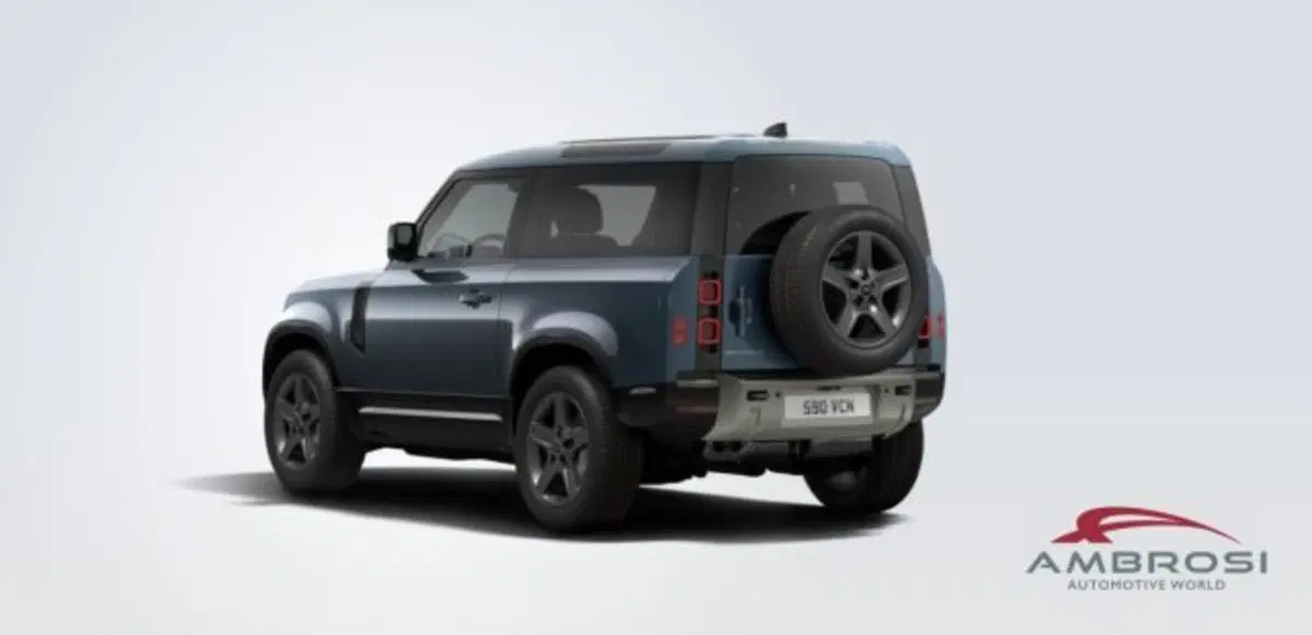 Land Rover Defender nuova a Perugia (2)
