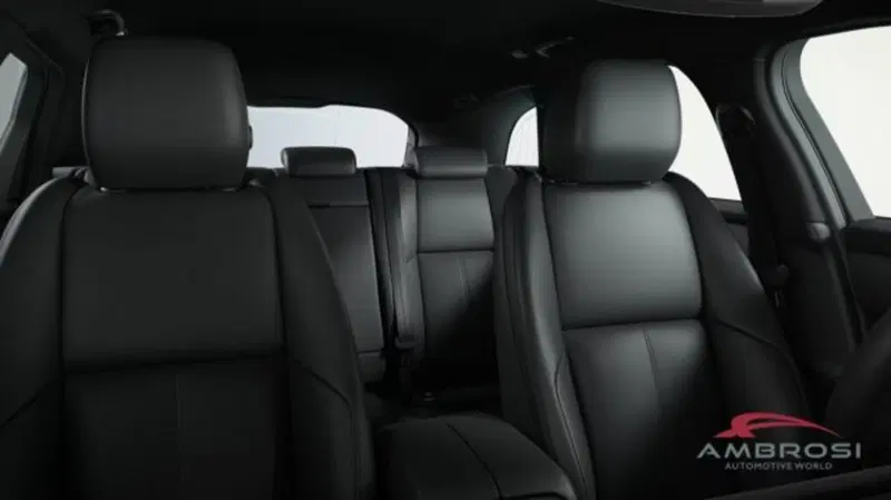 Land Rover Range Rover Velar nuova a Perugia (4)