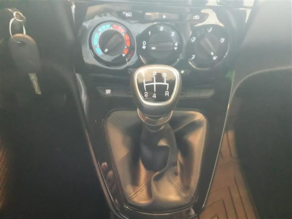 Lancia Ypsilon usata a Cremona (14)