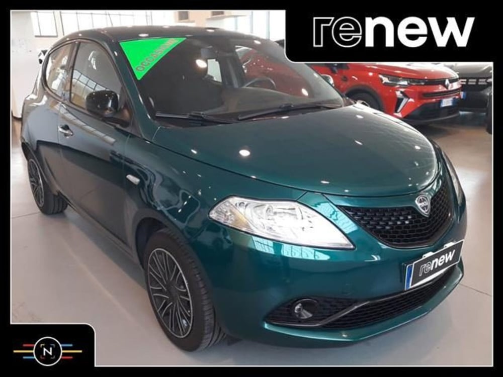 Lancia Ypsilon usata a Cremona