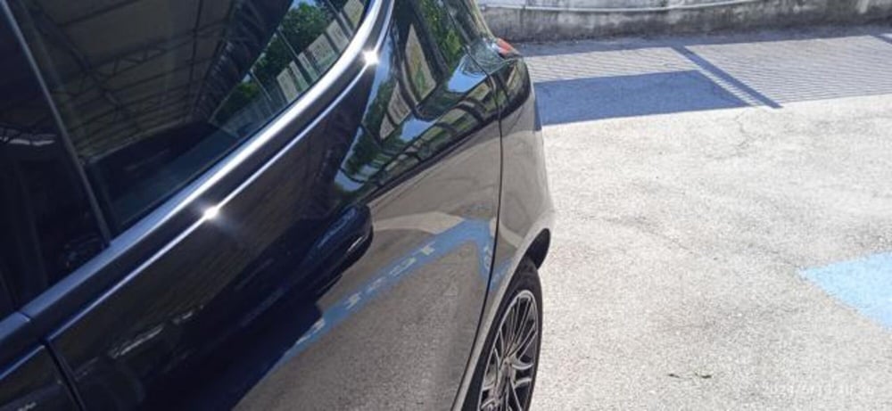 Lancia Ypsilon usata a Frosinone (9)