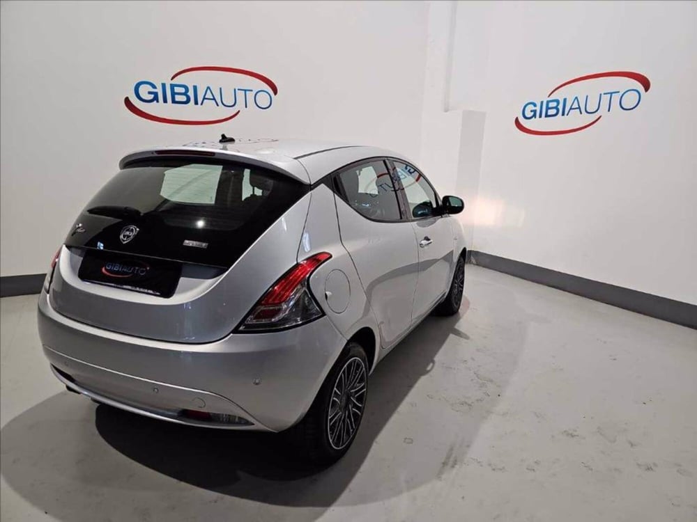 Lancia Ypsilon usata a Palermo (8)