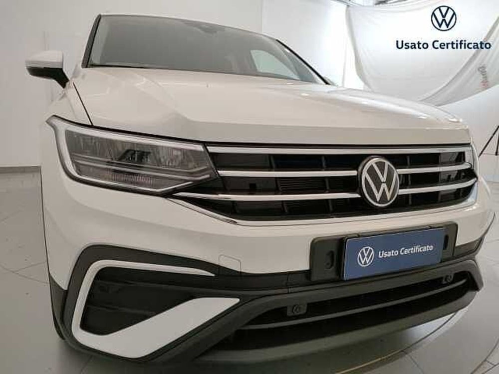 Volkswagen Tiguan nuova a Varese (6)