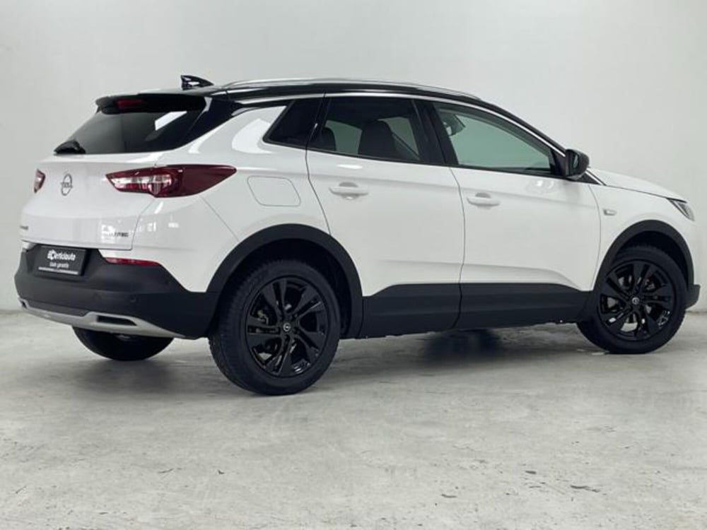 Opel Grandland X usata a Como (2)