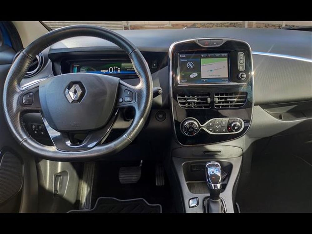 Renault Zoe usata a Lecce (9)