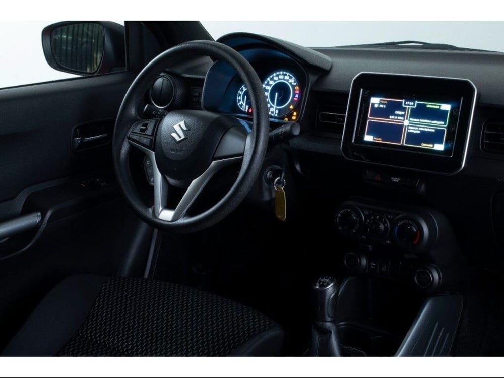 Suzuki Ignis usata a Novara (6)