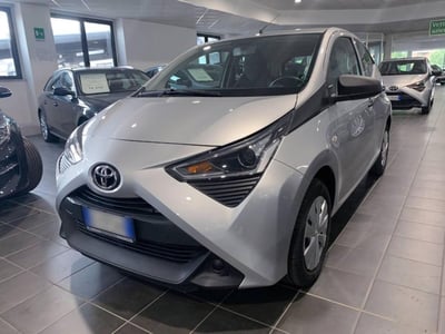 Toyota Aygo 1.0 VVT-i 72 CV 5 porte x-cool  del 2021 usata a Torino