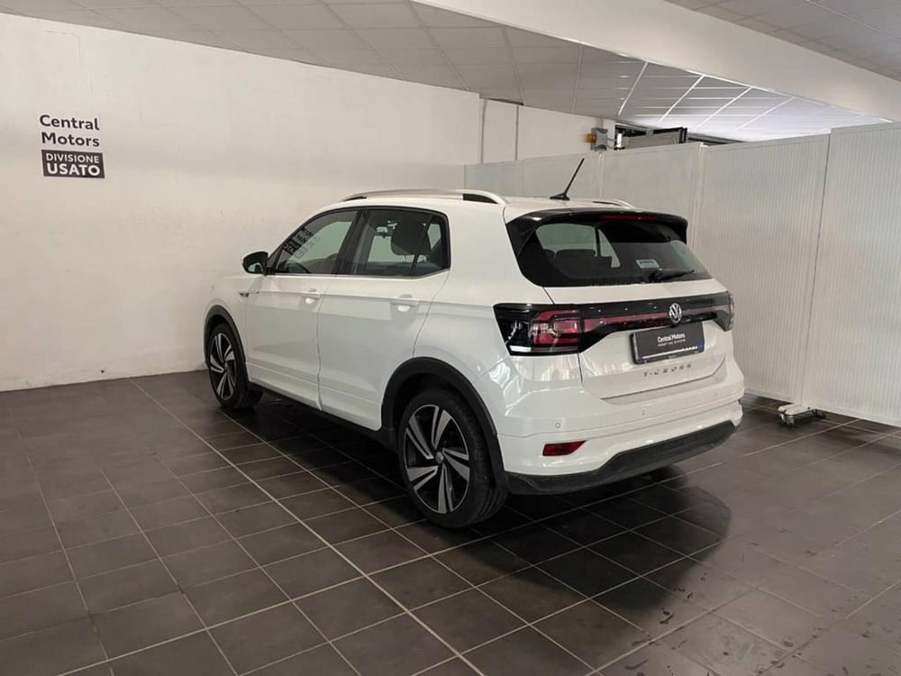 Volkswagen T-Cross usata a Torino (3)