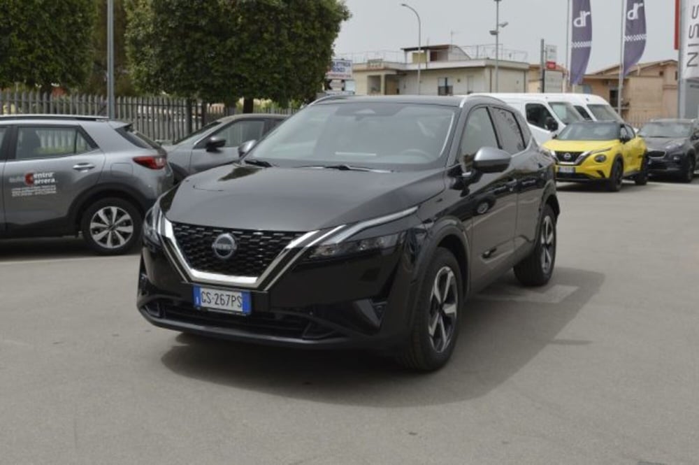 Nissan Qashqai nuova a Latina (3)