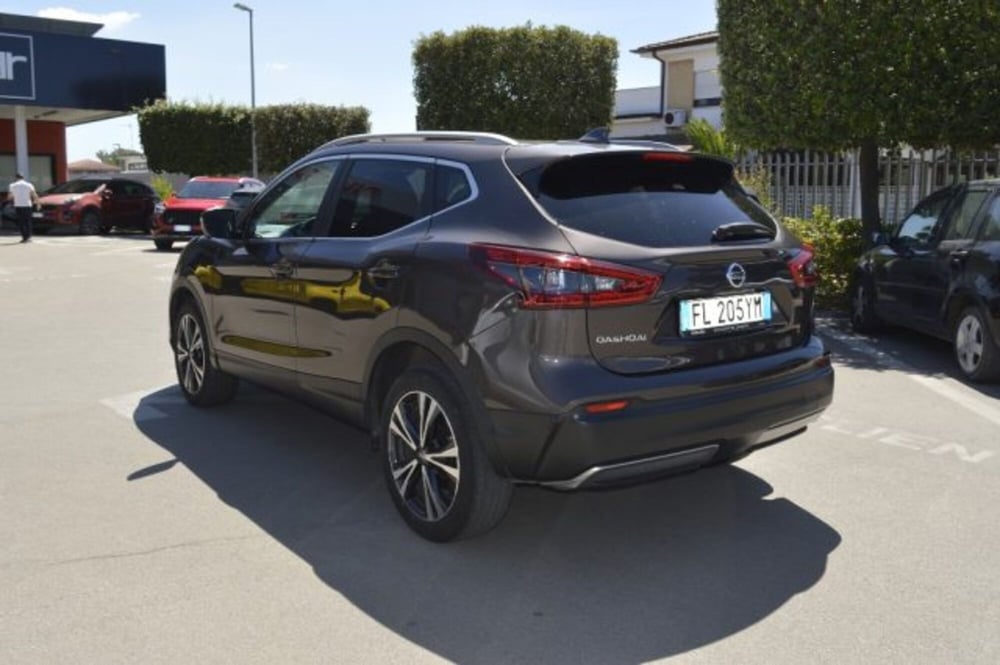 Nissan Qashqai usata a Latina (5)