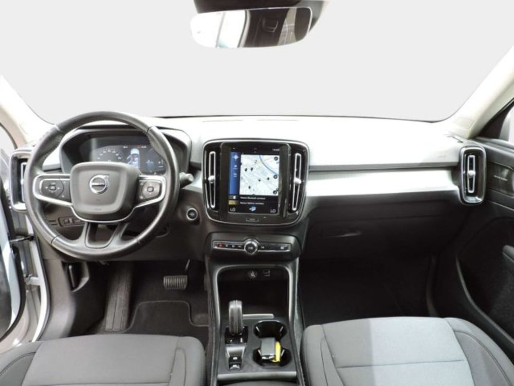 Volvo XC40 usata a Firenze (7)