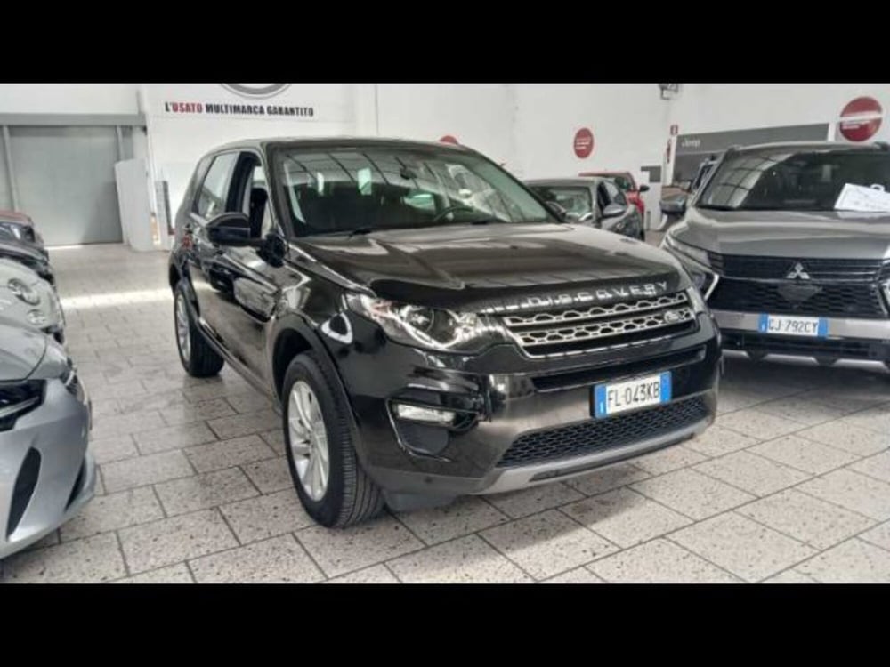 Land Rover Discovery Sport usata a Lecce (3)