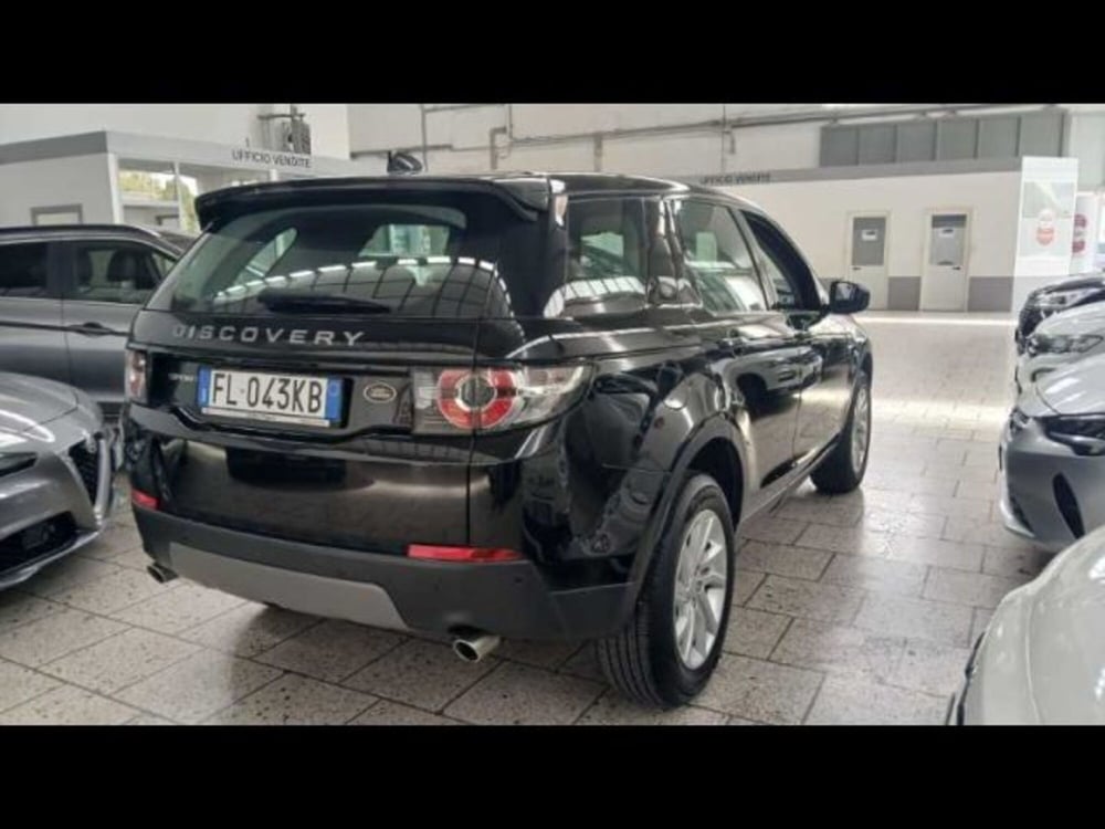 Land Rover Discovery Sport usata a Lecce (4)