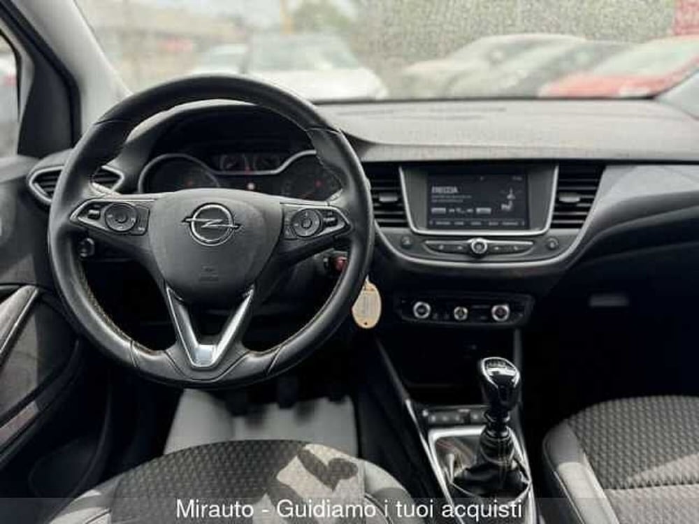 Opel Crossland X usata a Roma (12)