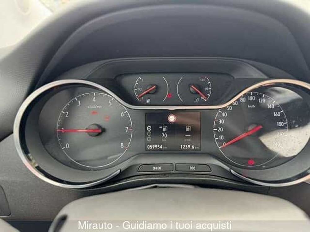 Opel Crossland X usata a Roma (14)