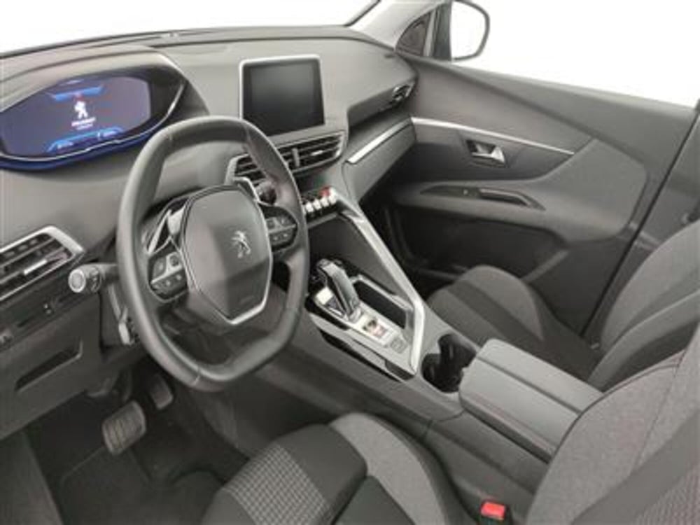 Peugeot 3008 usata a Bari (13)