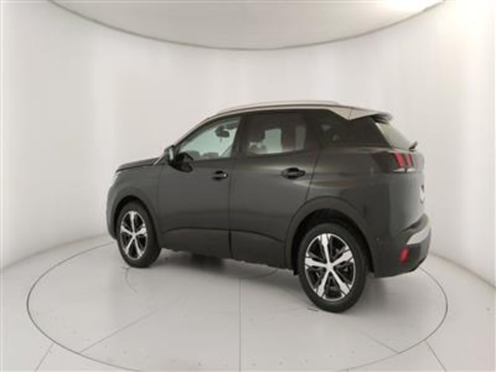 Peugeot 3008 usata a Bari (4)