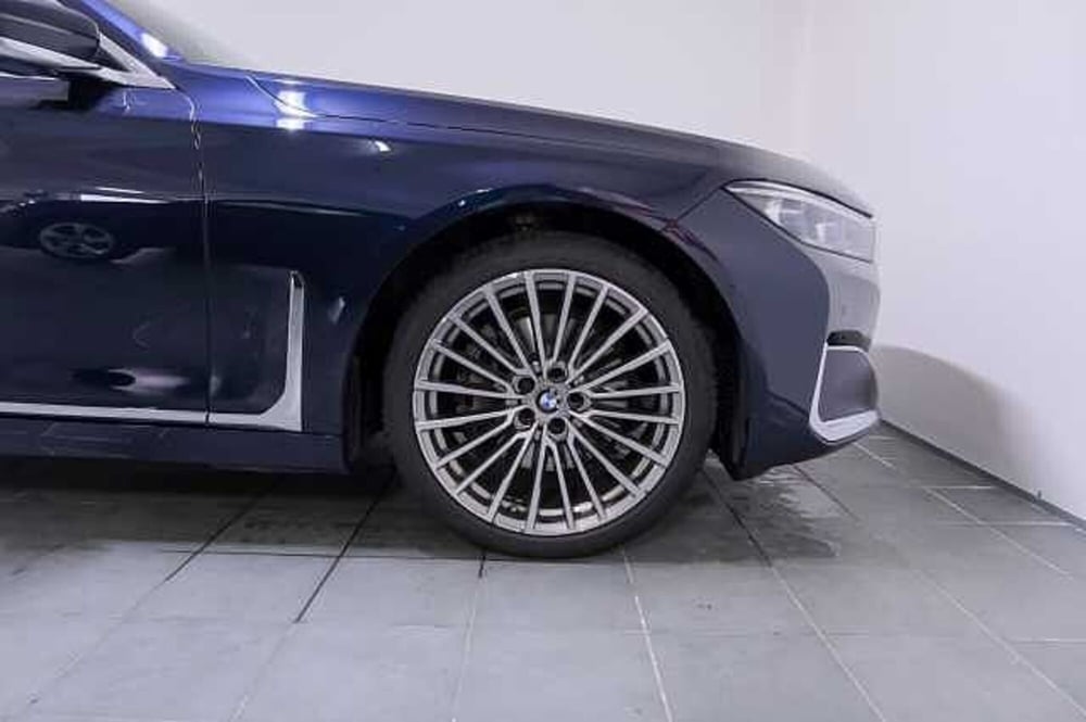 BMW Serie 7 usata a Catanzaro (13)