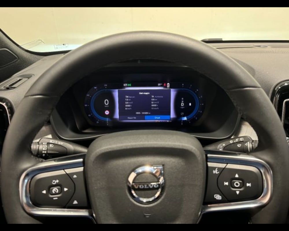 Volvo XC40 usata a Treviso (5)