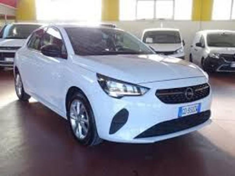 Opel Corsa nuova a Savona (18)