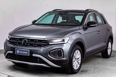 Volkswagen T-Roc 1.5 tsi Life dsg del 2022 usata a Paruzzaro