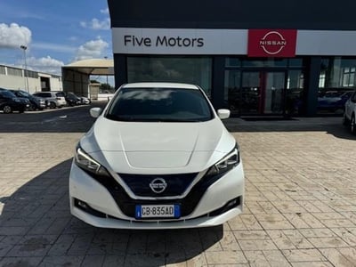 Nissan Leaf 40kWh Tekna 150cv del 2021 usata a Brindisi